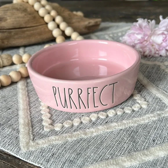 ❌SOLD❌ 🎄2/$30🎄 ⭐️HOST PICK x2 !⭐️ RAE DUNN Purrfect Cat food bowl dish - 4” - Picture 5 of 5